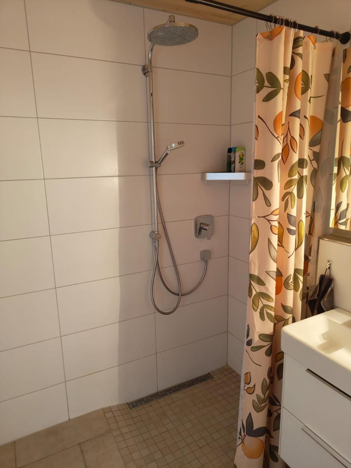 Charismatisch Und Gemuetlich In Guettingen, Nah Zum Buchensee Und Bodensee, Tolle Lage Radolfzell am Bodensee Exterior foto